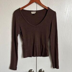 Brown V-Neck Long Sleeve Top